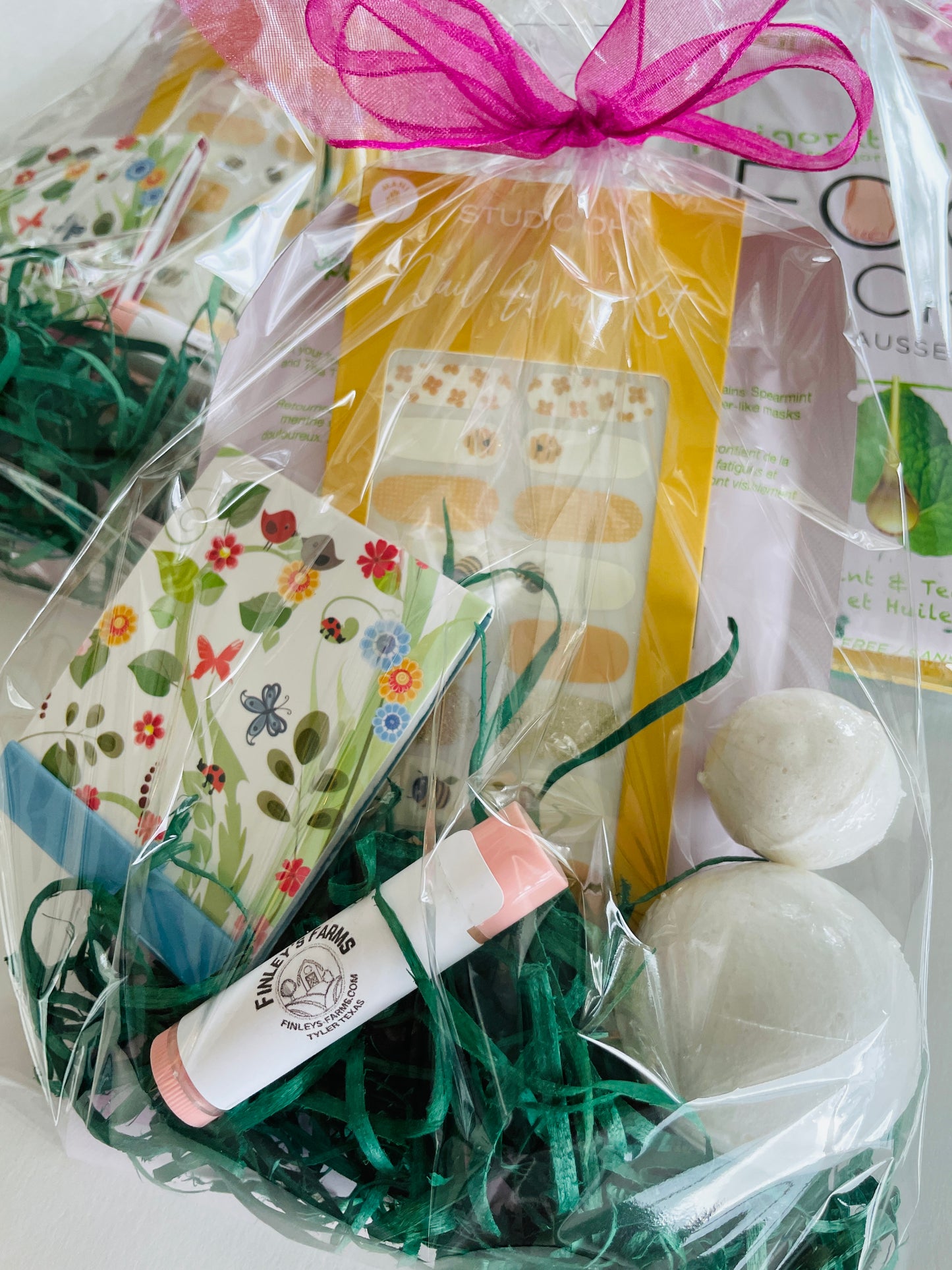 🌸🐣 Easter Basket Gift Bundle for Tweens & Teens! 🐣🌸