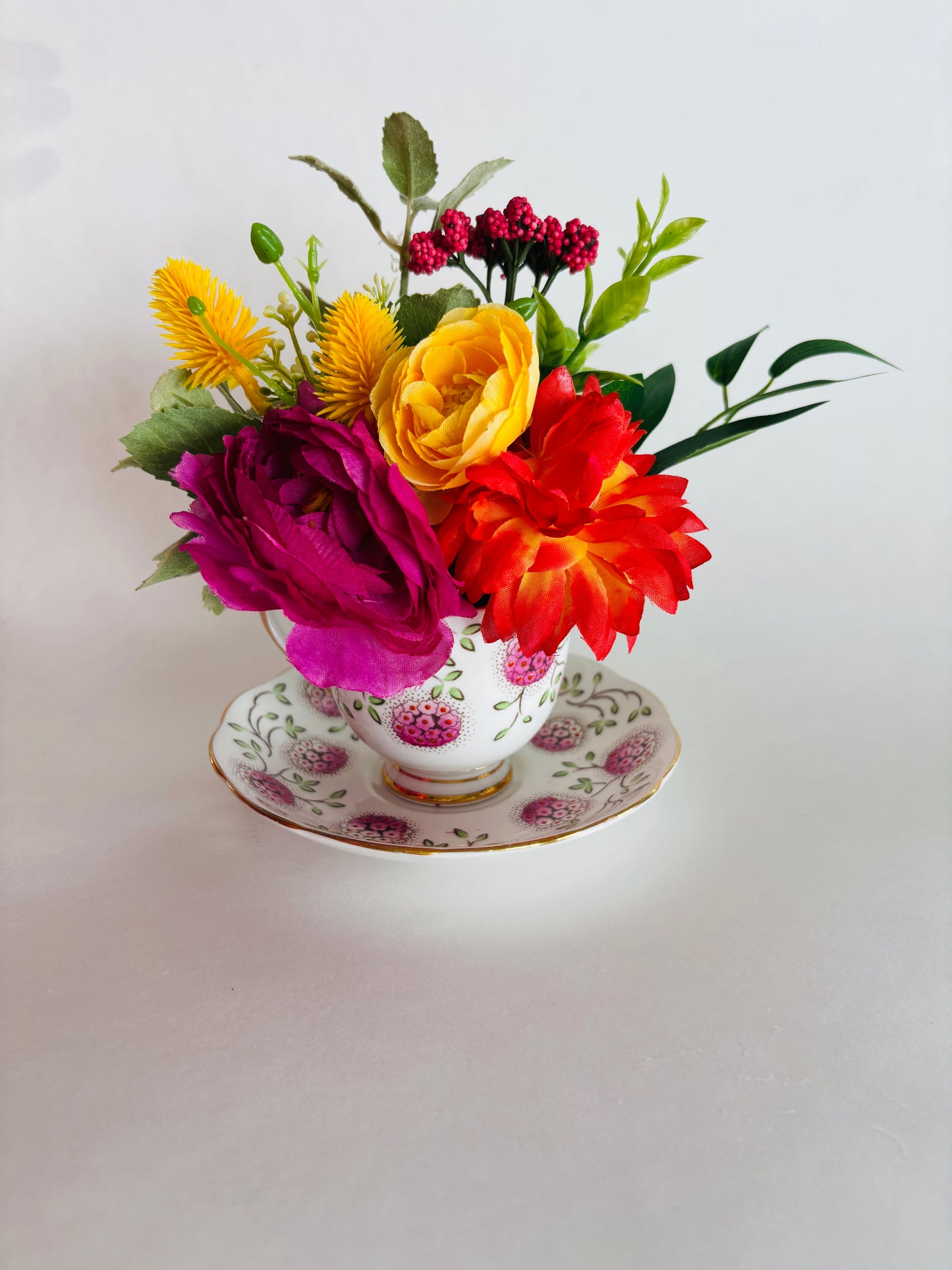 Holiday Craft Workshop Project: Tea Cup Floral Arrangement